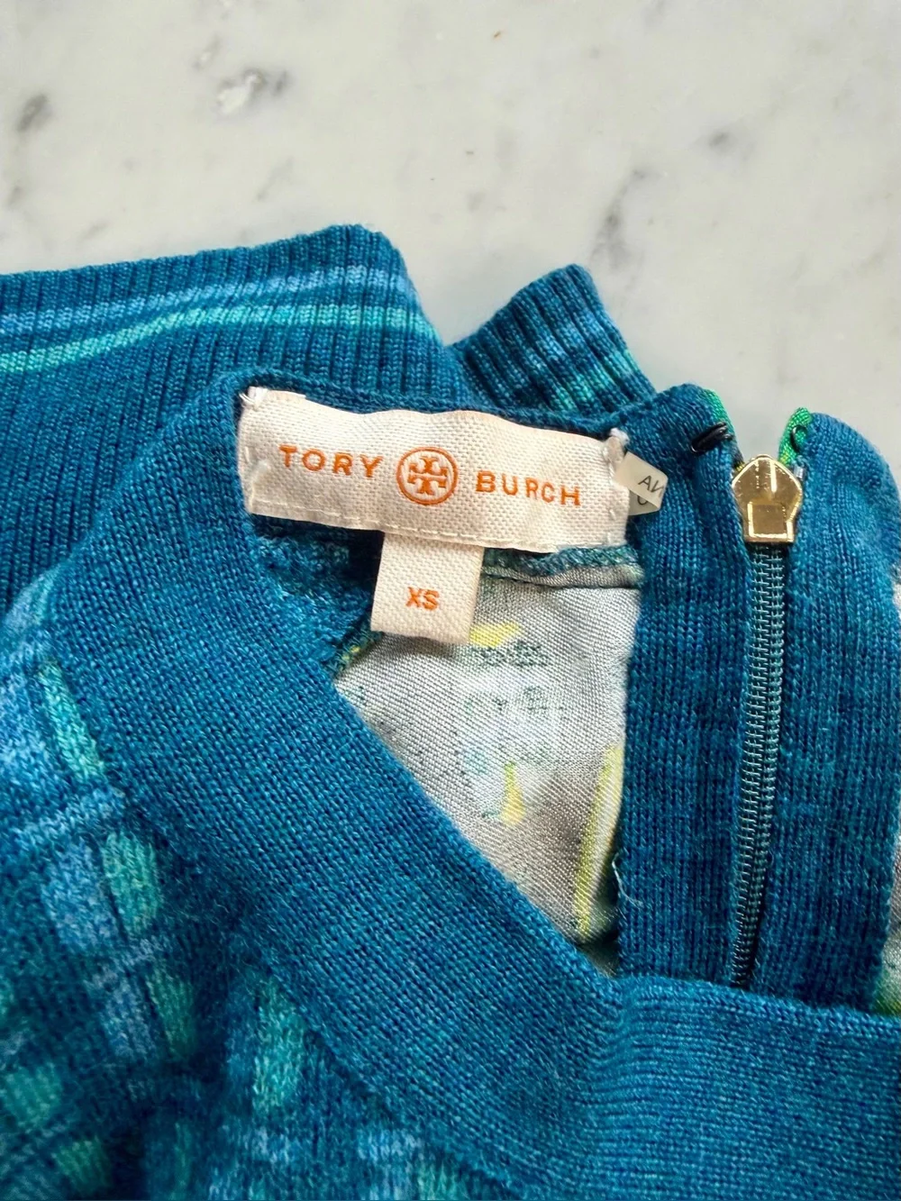 Tory Burch Walda Print Sweater, Scarab Pattern, &silk design on back, XS, EUC